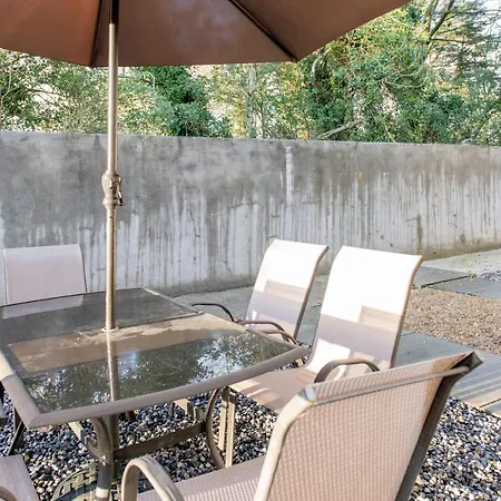 W8 Village Holiday home *