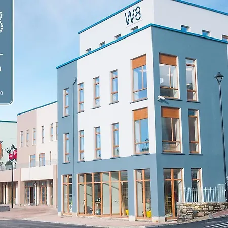 W8 Village * Manorhamilton